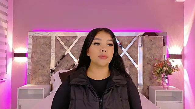 MarianaGarciaa   online show from 21, 5, 2026