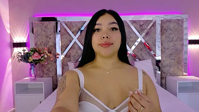 MarianaGarciaa   online show from 3, 3, 2026