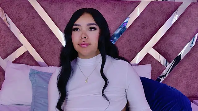 MarianaGarciaa   online show from 21, 4, 2026