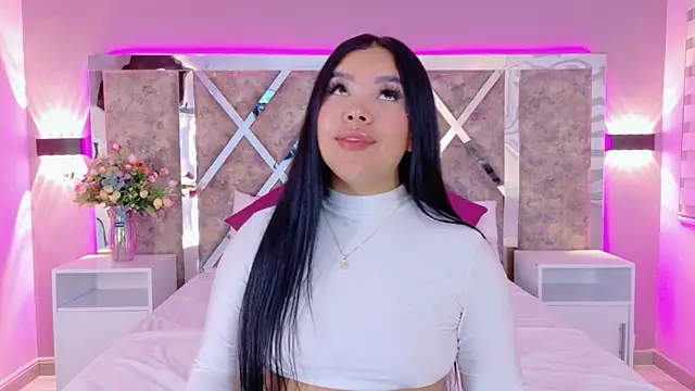 MarianaGarciaa   online show from 10, 4, 2026