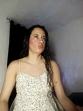 Snapshot of lovely_kitt chatting on 31, 10, 2025 lovely kitt online show from 31, 10, 2025