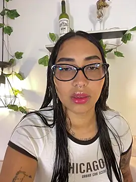 Snapshot of melanieecox chatting on 28, 5, 2026 melanieecox online show from 28, 5, 2026