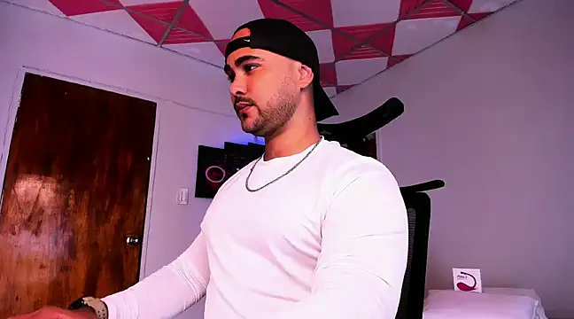 Sebas-hott online show from 5, 12, 2024