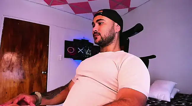 Sebas-hott online show from 19, 12, 2024