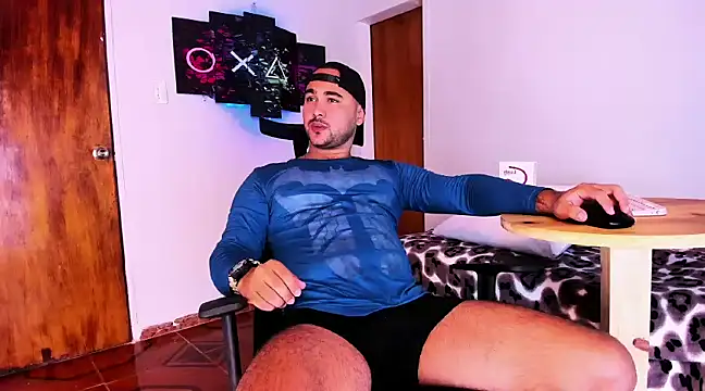 Sebas-hott online show from 6, 12, 2024