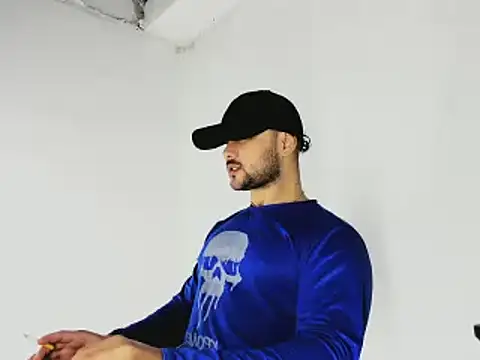 Sebas-hott online show from 5, 11, 2025