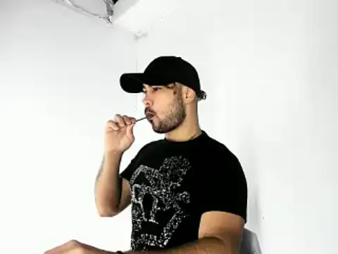 Sebas-hott online show from 18, 10, 2025