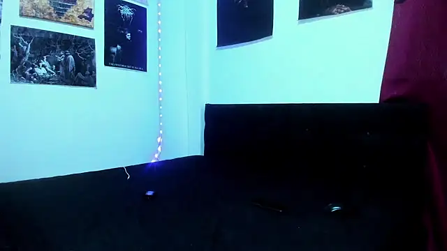 Van Velckan online show from 12, 4, 2026