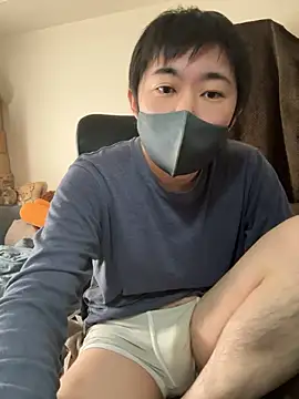 Snapshot of kentyken chatting on 10, 11, 2025 kentyken online show from 10, 11, 2025