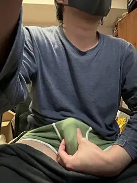 Snapshot of kentyken chatting on 30, 11, 2025 kentyken online show from 30, 11, 2025