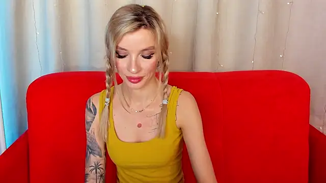 AlinaLovelyX online show from 13, 11, 2025