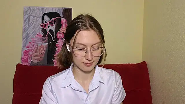 Snapshot of MalvinaBlum chatting on 4, 12, 2024 MalvinaBlum online show from 4, 12, 2024