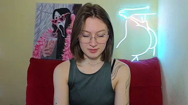 Snapshot of MalvinaBlum chatting on 10, 3, 2025 MalvinaBlum online show from 10, 3, 2025