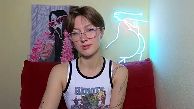 Snapshot of MalvinaBlum chatting on 26, 9, 2025 MalvinaBlum online show from 26, 9, 2025