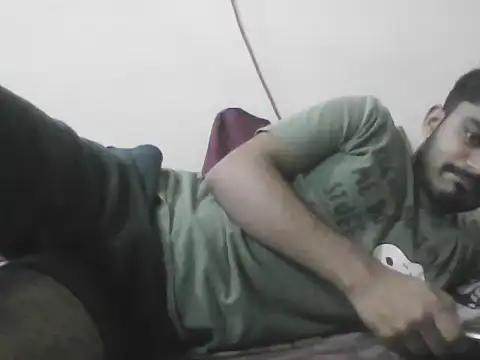 Snapshot of aditya2004_ chatting on 3, 12, 2025 aditya2004 online show from 3, 12, 2025