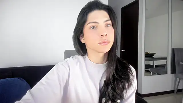 angelturned001 online show from 15, 1, 2026