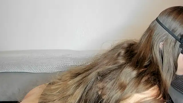 Mlleeffy online show from 18, 10, 2025