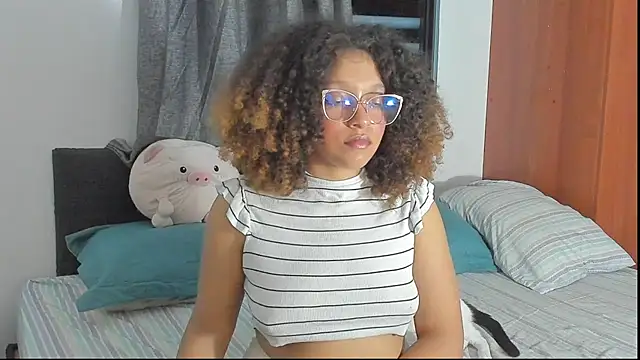 Ada gales  online show from 15, 11, 2025