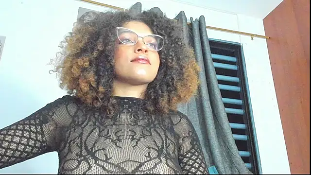 Ada gales  online show from 7, 11, 2025