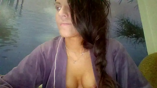 Snapshot of AliceTailor chatting on 7, 7, 2026 AliceTailor online show from 7, 7, 2026