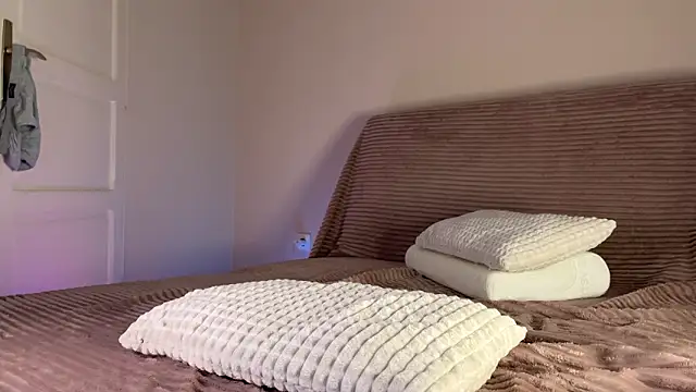 itsmaxxbaby  online show from 22, 3, 2026