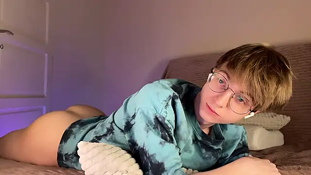 itsmaxxbaby  online show from 7, 2, 2026