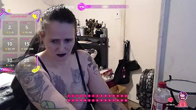 Demonicmiss online show from 13, 5, 2026