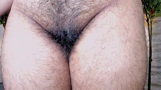 Snapshot of Celeste_Mcs_ chatting on 21, 10, 2025 Celeste Mcs online show from 21, 10, 2025