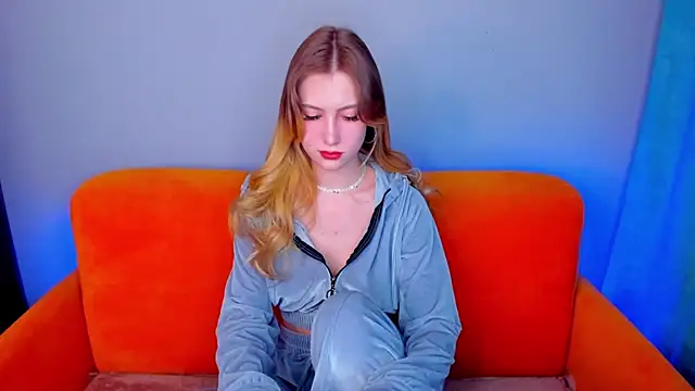 VitalinaBlue online show from 5, 3, 2025