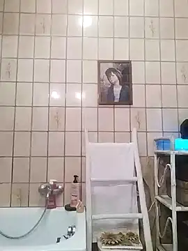 MATTIS11 online show from 28, 1, 2025