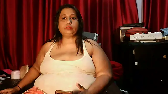 Snapshot of raniofsex02 chatting on 14, 5, 2026 raniofsex02 online show from 14, 5, 2026