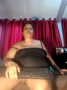 Snapshot of raniofsex02 chatting on 12, 5, 2026 raniofsex02 online show from 12, 5, 2026