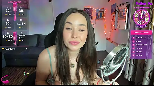 PlayfulGoddess online show from 4, 3, 2026