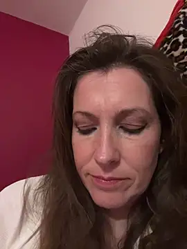 Lwhite1 online show from 29, 4, 2026