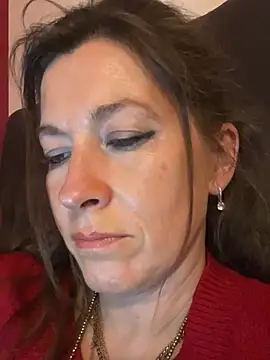 Lwhite1 online show from 19, 4, 2026