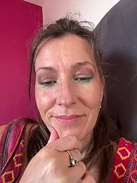 Lwhite1 online show from 19, 3, 2026