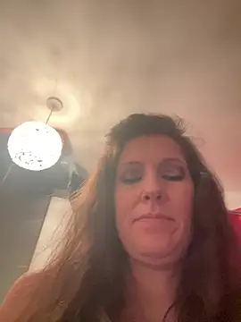 Lwhite1 online show from 8, 2, 2025