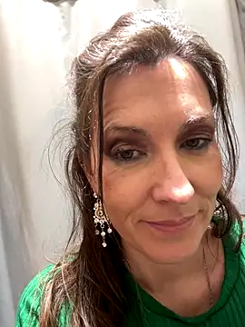 Lwhite1 online show from 18, 12, 2025