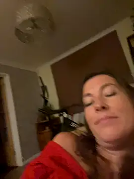 Lwhite1 online show from 20, 9, 2025