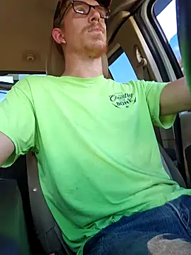 Snapshot of REDHAMMER_ chatting on 2, 10, 2025 REDHAMMER online show from 2, 10, 2025