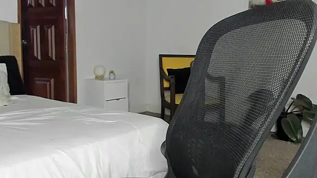 AnaHenao online show from 31, 1, 2026