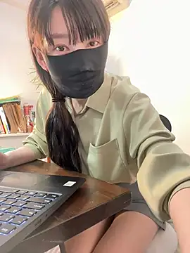 Snapshot of Annabody chatting on 10, 3, 2025 Annabody online show from 10, 3, 2025