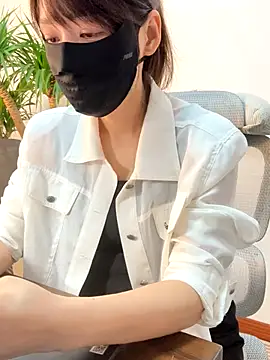 Annabody online show from 7, 11, 2025