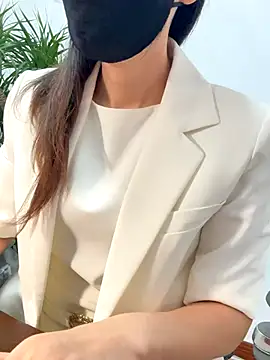 Annabody online show from 25, 10, 2025