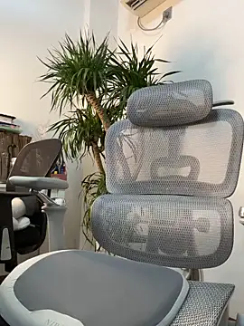 Annabody online show from 10, 3, 2026