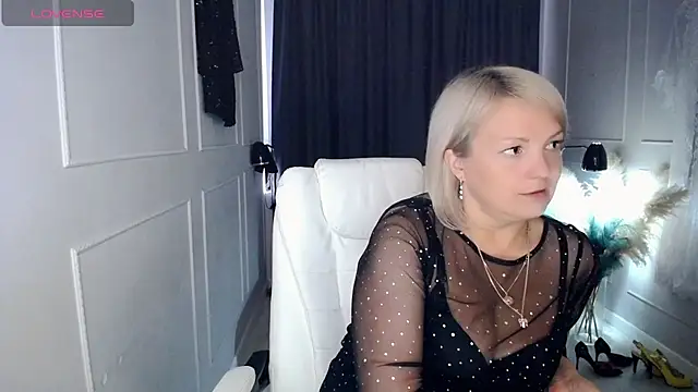 Snapshot of Juarnea chatting on 3, 6, 2026 Juarnea online show from 3, 6, 2026