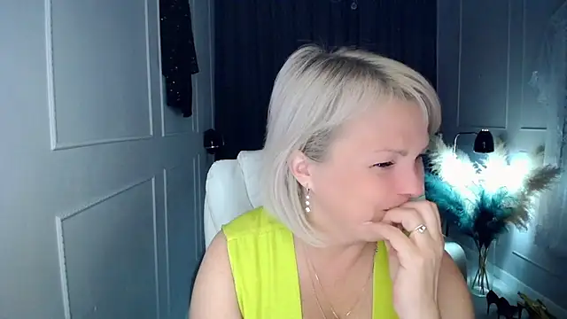 Snapshot of Juarnea chatting on 31, 5, 2026 Juarnea online show from 31, 5, 2026