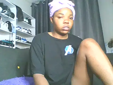 Snapshot of sweet_bigclit chatting on 1, 11, 2025 sweet bigclit online show from 1, 11, 2025