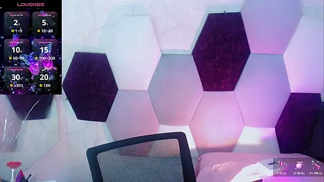 KayleighDreams  online show from 8, 2, 2026