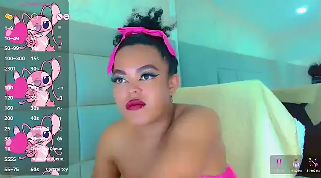 KayleighDreams  online show from 24, 2, 2025